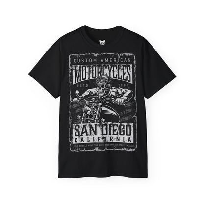 Custom San Diego Motorcycle - T-Shirt | Hochwertig, 100 % Baumwolle, Weich & Bequem mit Rundhalsausschnitt