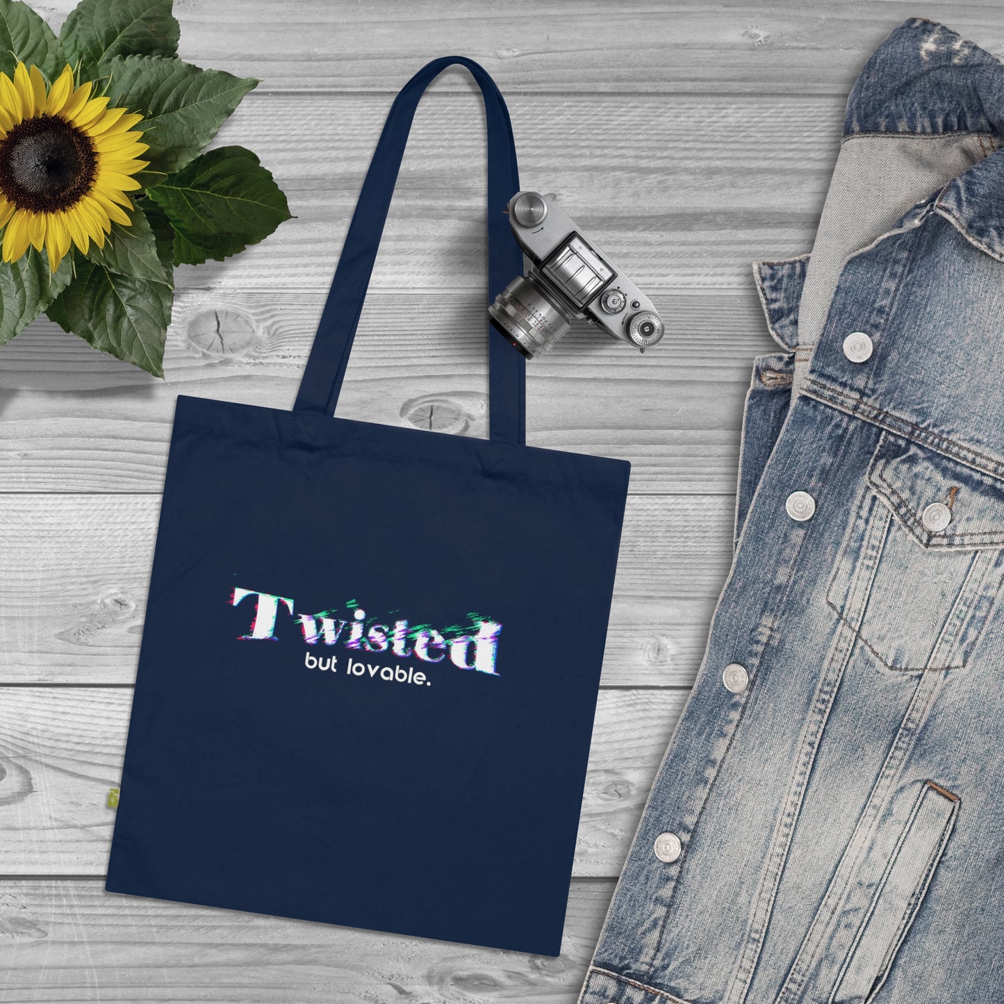 Twisted but lovable - Stoffbeutel, Einkaufstasche aus Bio-Baumwolle, umweltfreundliches Geschenk, Stoffbeutel mit Totenkopfmotiv, Tasche im Boho-Stil