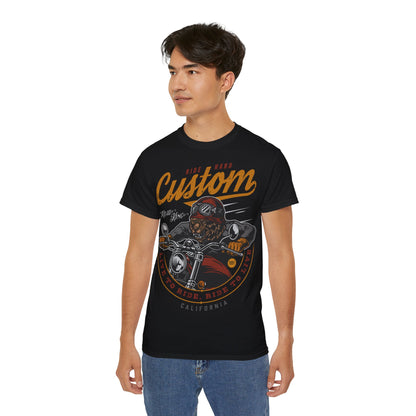 Custom California Motorcycle - T-Shirt | Hochwertig, 100 % Baumwolle, Weich & Bequem mit Rundhalsausschnitt